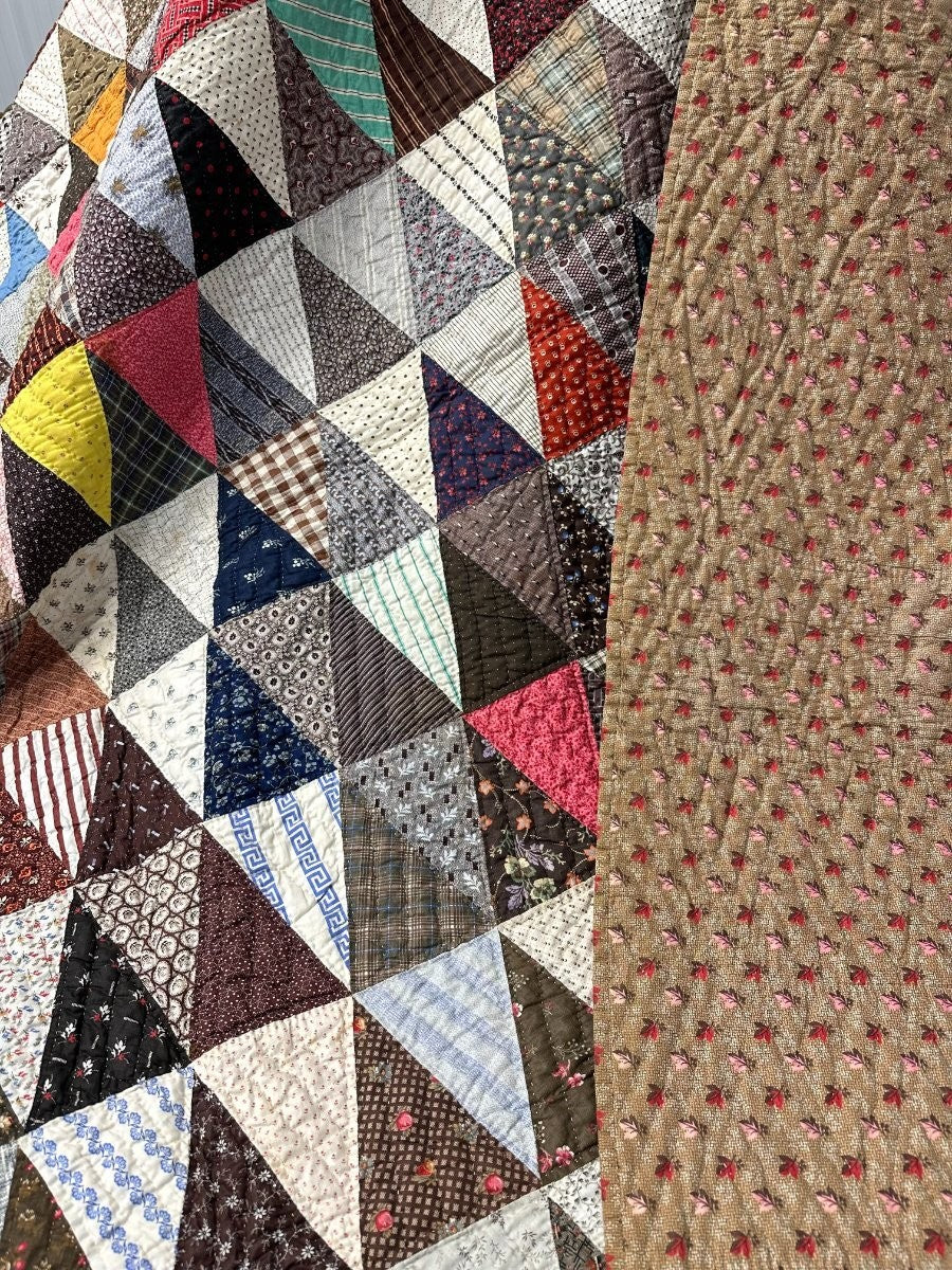 American Treasure! c 1870s Triangle Charm Style QUILT Antique Collector's Choice