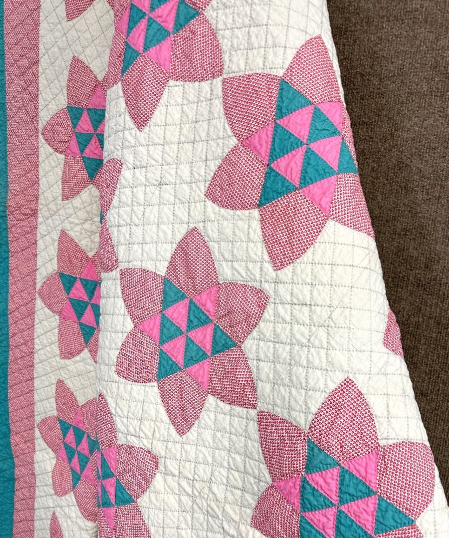 RARE c 1930s PA Touching Stars in Stars QUILT Vintage Sugar Loaf CRISP