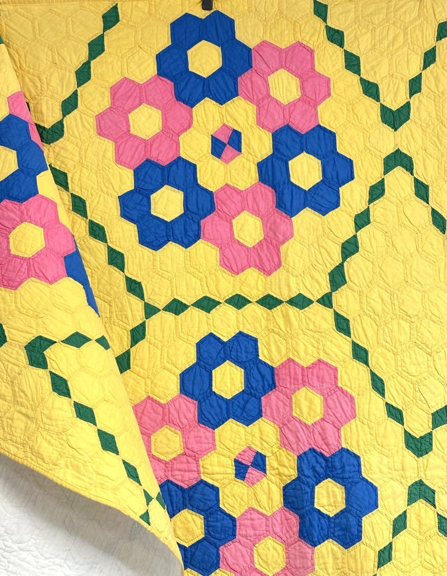 Beautiful! c 1920-30s Flower Garden QUILT Vintage Stunning Design!
