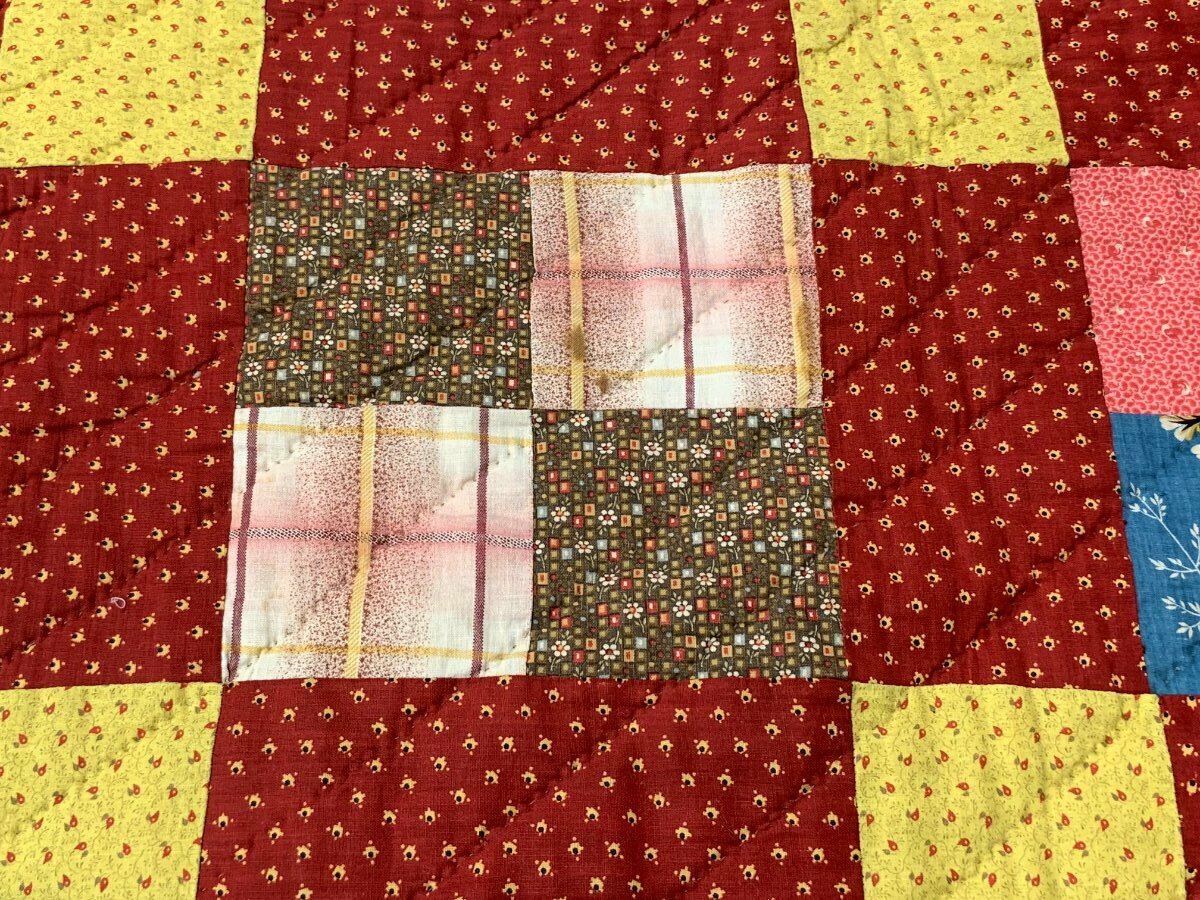 CRISP Nice! PA c 1890-1900 Four Patch QUILT Antique Lancaster Co
