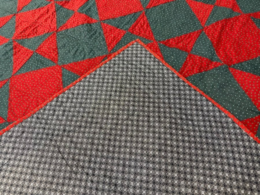 BEST of BEST c 1890-1900 PA Touching Stars QUILT Antique Red Green Never Used!