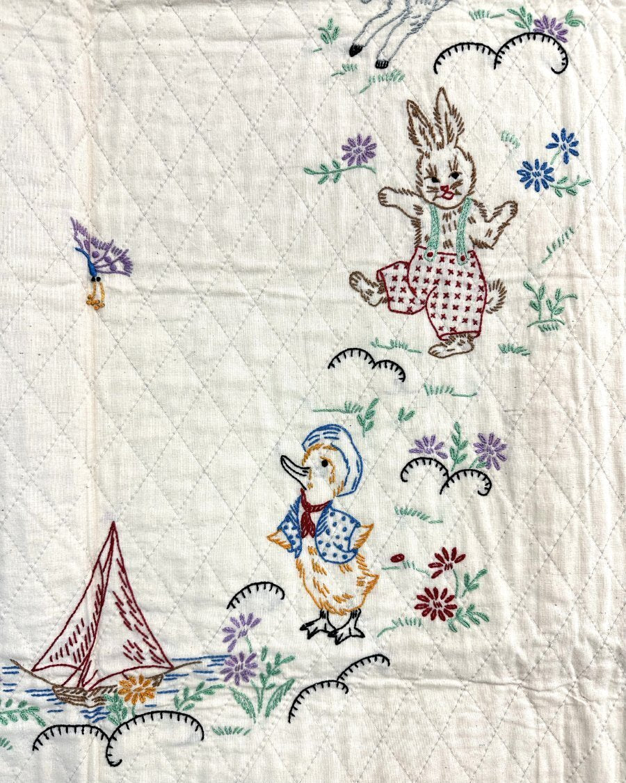 Darling! PA 1930s Embroidered CRIB Quilt Vintage Never Used!