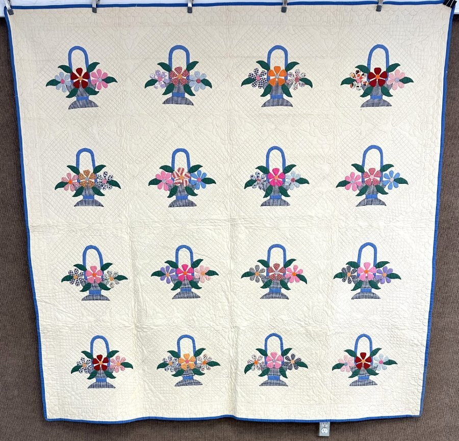Gorgeous! c 1930s PA Bride's Basket QUILT Vintage Never Used