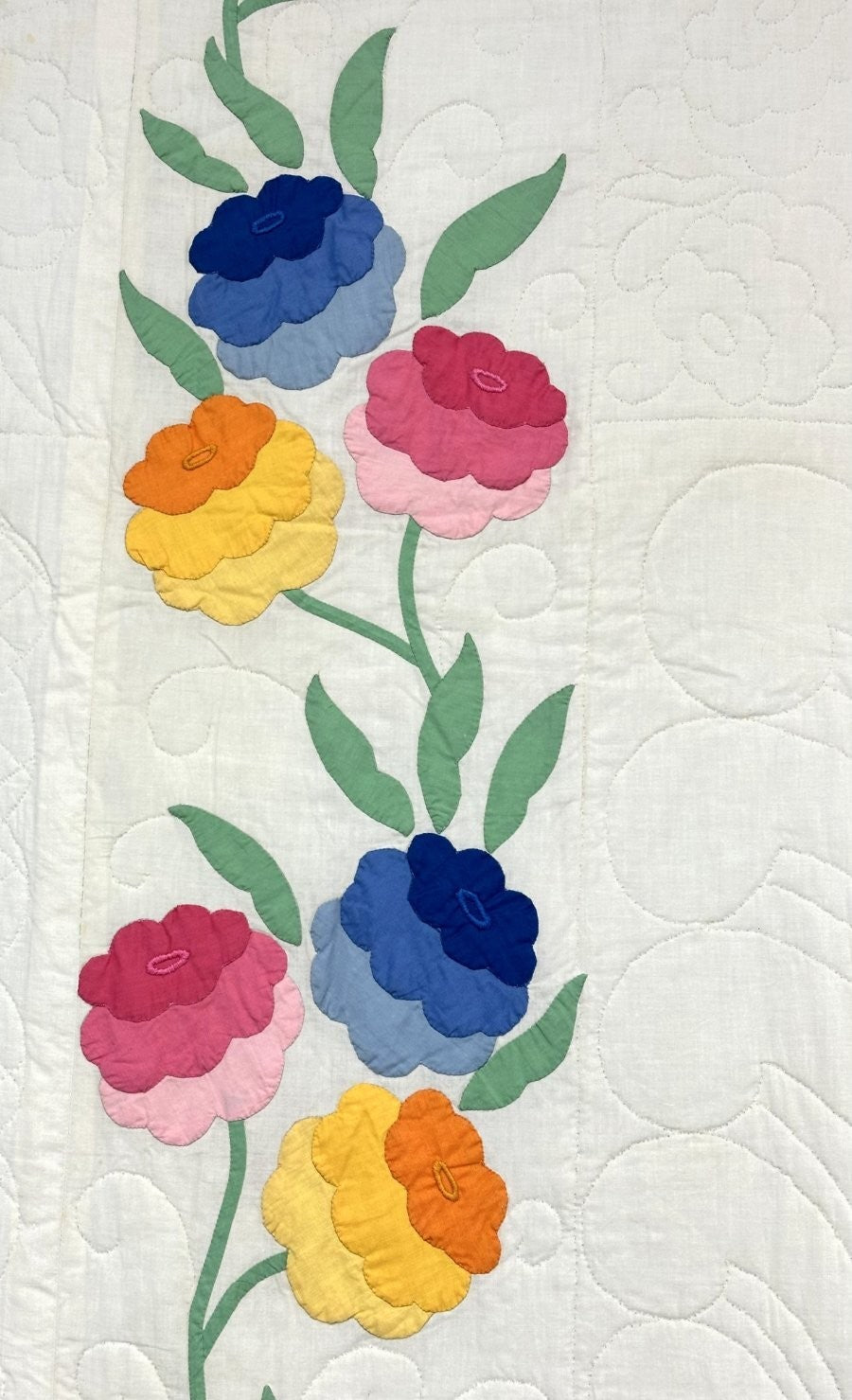 Beautiful! Vintage Pansy Applique QUILT Fine Quilting Never Used