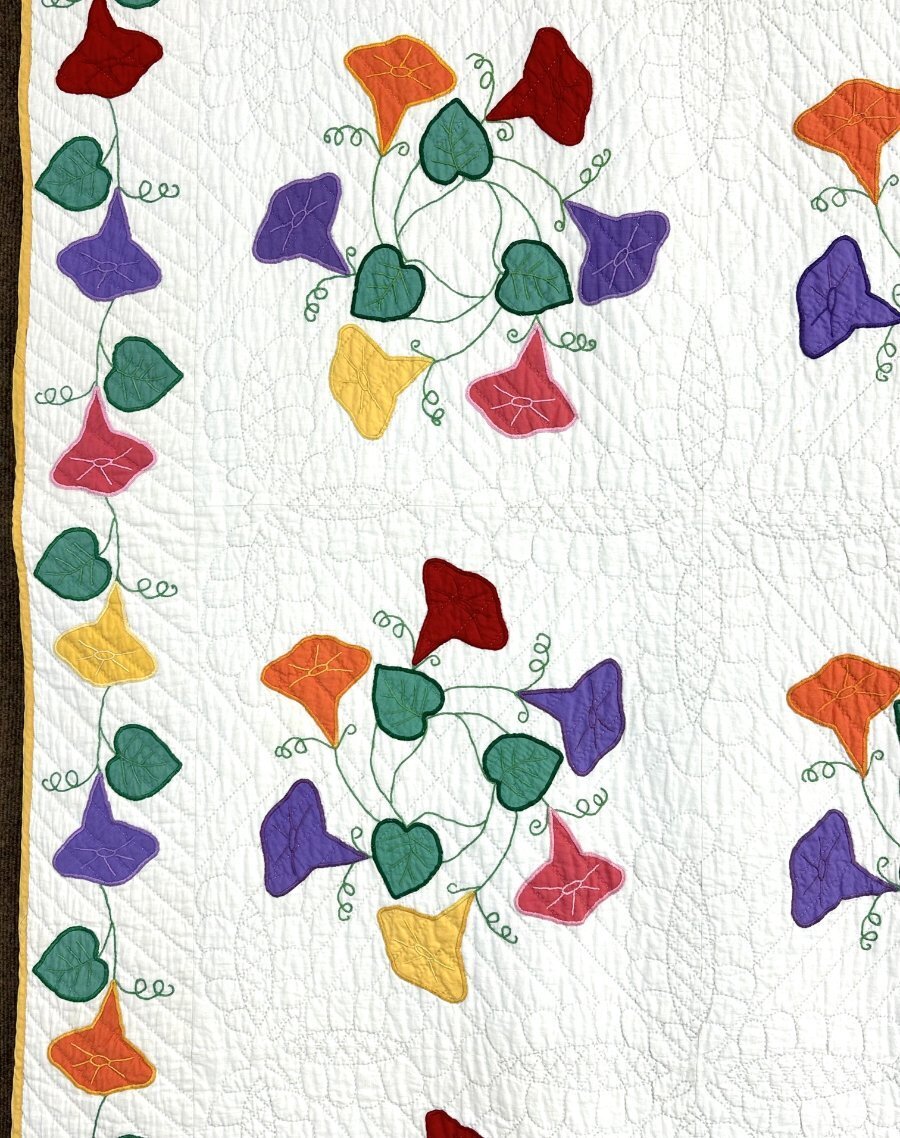 Show Stopper! c 1930s Morning Glory   APPLIQUE Vintage Quilt