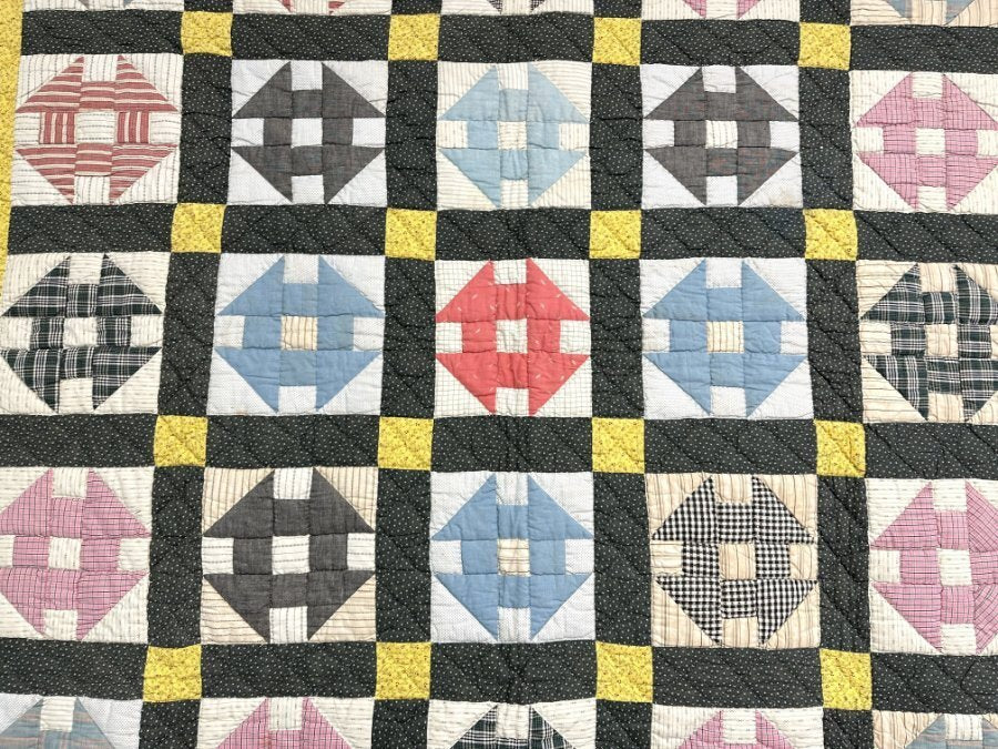 Farmhouse PA c 1900-20 Hole in the Barn Door   QUILT Antique