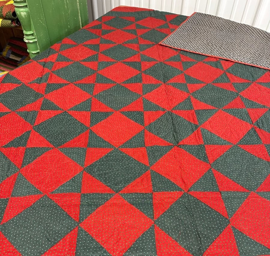 BEST of BEST c 1890-1900 PA Touching Stars QUILT Antique Red Green Never Used!