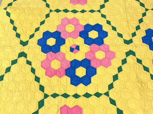 Beautiful! c 1920-30s Flower Garden QUILT Vintage Stunning Design!