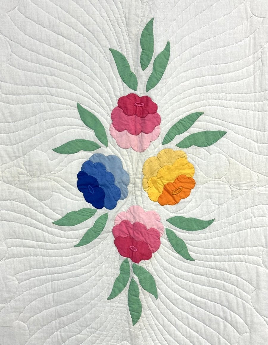 Beautiful! Vintage Pansy Applique QUILT Fine Quilting Never Used