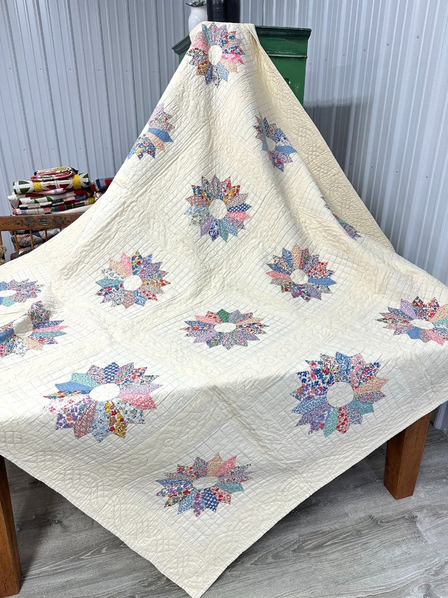 Feedsacks! c 1930s Sunflower Applique QUILT   Vintage Never Used!