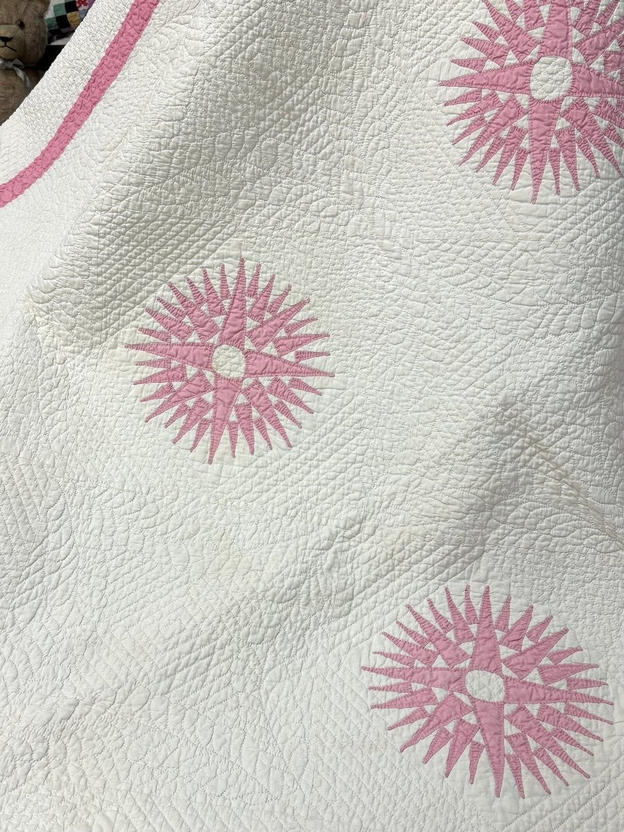 Quilting Masterpiece! c 1920s Sunburst Compass QUILT Antique Pink Finest Work